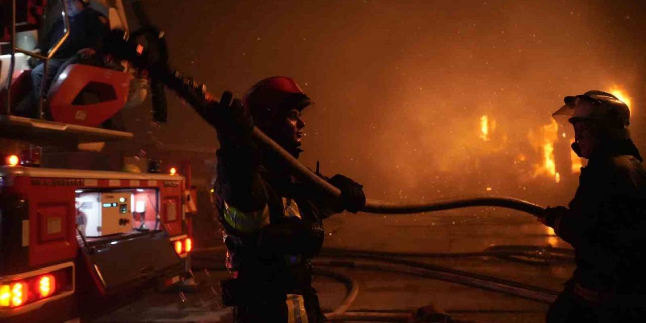 Rusya, Odessa’da Depo Ve Sosyal Tesisi Vurdu