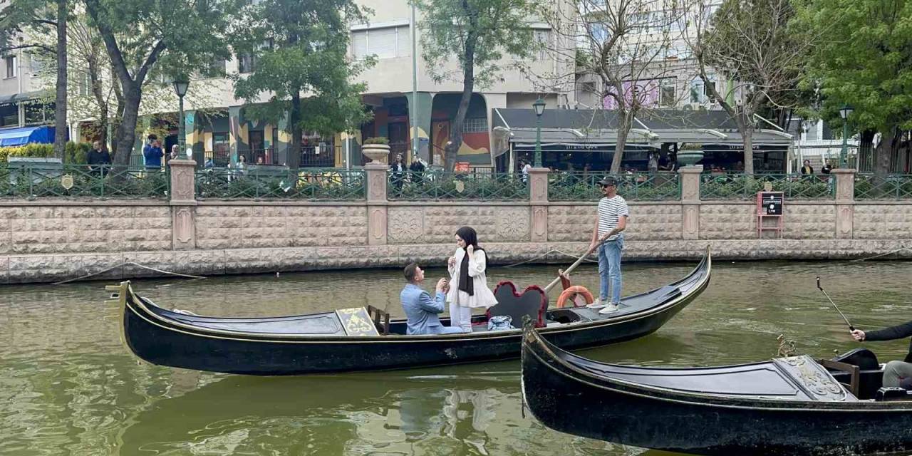 Porsuk Çayında Evlilik Teklifi