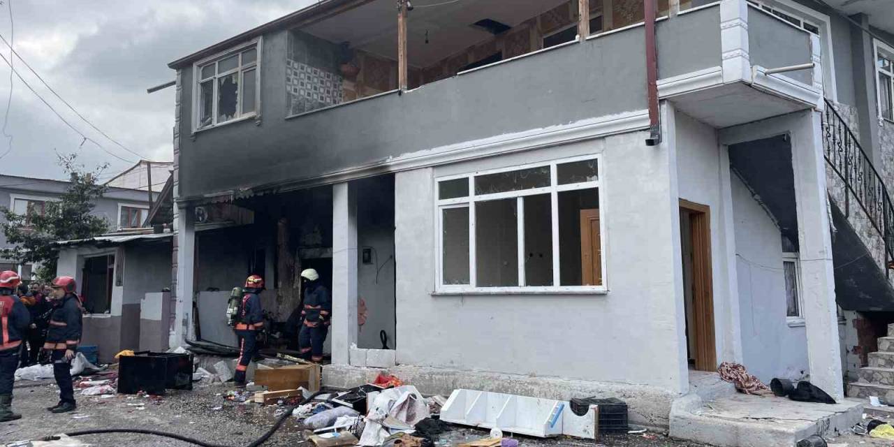 Ölen Kişinin İntikamını Ev Yakarak Almaya Çalıştılar İddiası