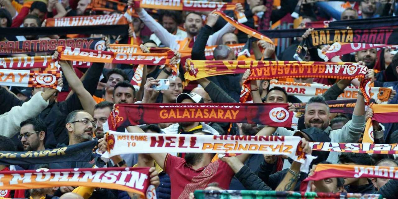 Galatasaray - Başakşehir Maçını 47 Bin 708 Taraftar İzledi