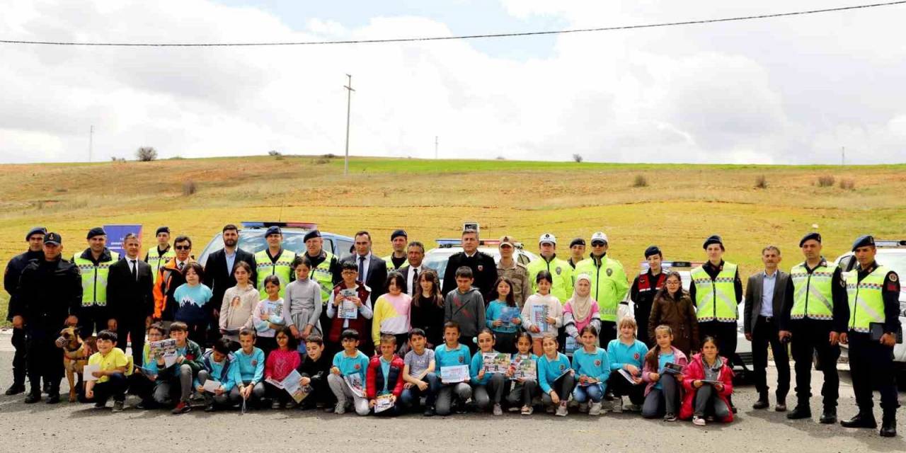 Bayburt’ta Trafik Haftası Etkinlikleri Devam Ediyor