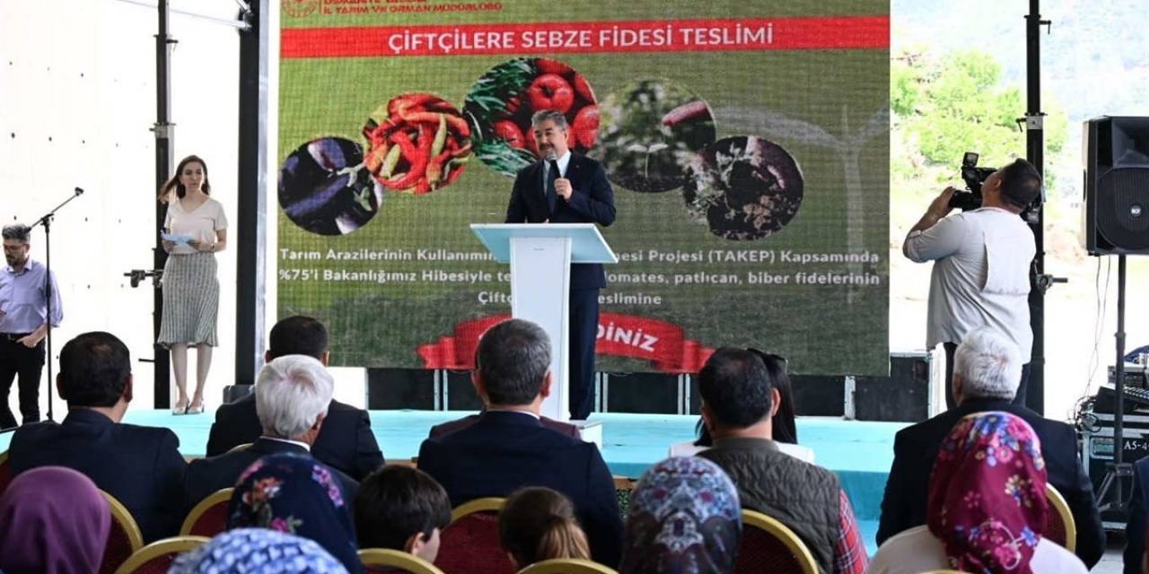 Osmaniye’de Üreticilere 220 Bin Sebze Fidesi Dağıtıldı