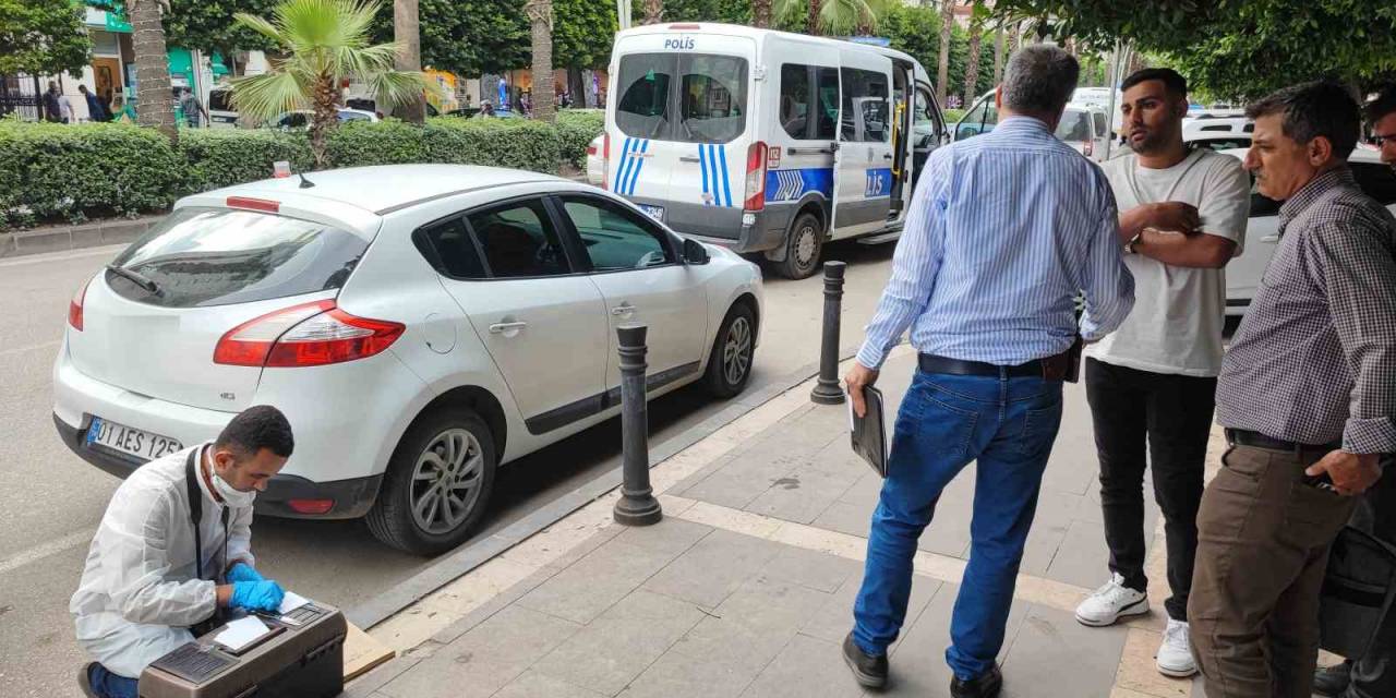 Otomobilin Camı Kırılıp 1 Milyon 554 Bin Lira Çalındı