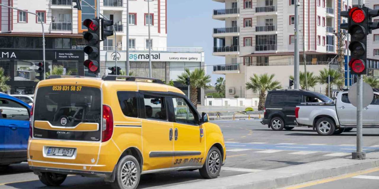 Mersin Büyükşehir Belediyesi ’değişken Mesaj Sistemini’ Hayata Geçirdi