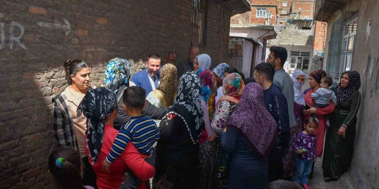 Bağlar Belediye Başkanı Beyoğlu, Vatandaşlarla Bir Araya Gelmeye Devam Ediyor