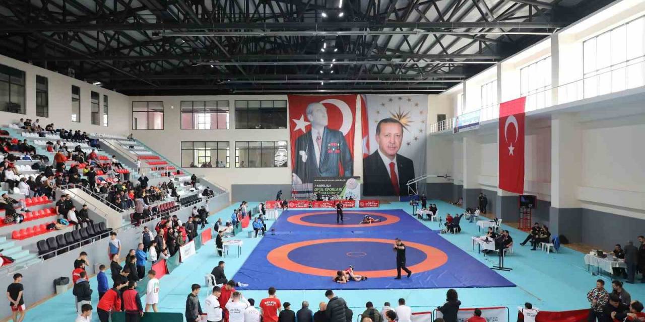 Recep Tayyip Erdoğan Spor Kompleksi Kapılarını Açtı