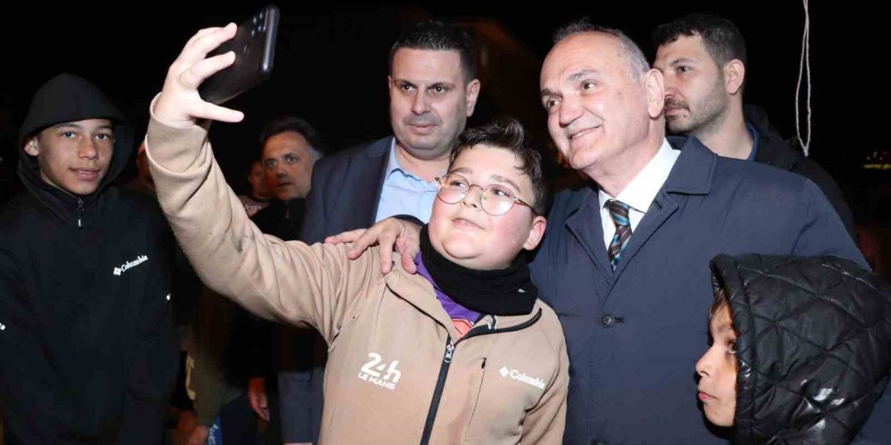 Başkan Özlü Romanlara Müjde Verdi