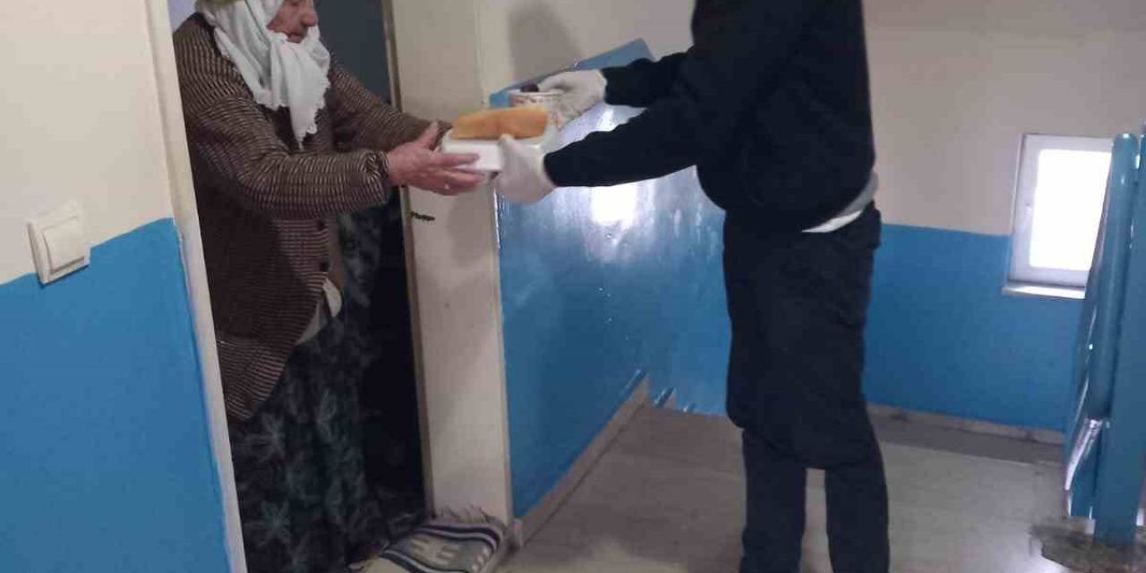 Kars Belediyesi’nden Evde Bakım Hizmeti