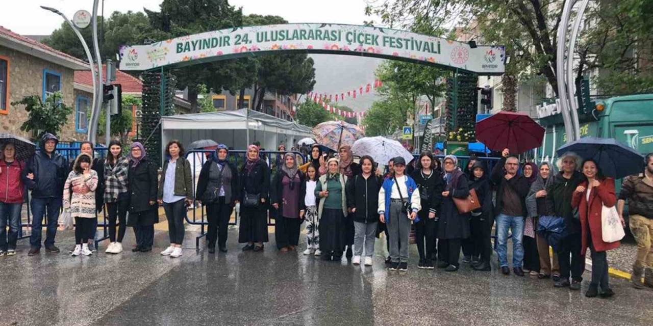Muğlalı Kadın Üreticiler Bayındır Çiçek Festivali’ne Katıldı