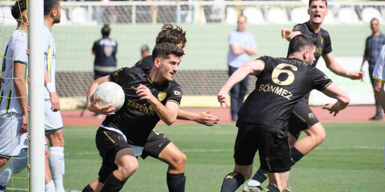 Bursaspor’da Gol Krallığı Yarışı Kızıştı