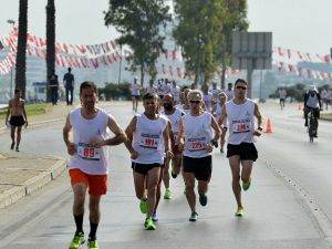İzmir’in Kurtuluşu İçin Koşacaklar