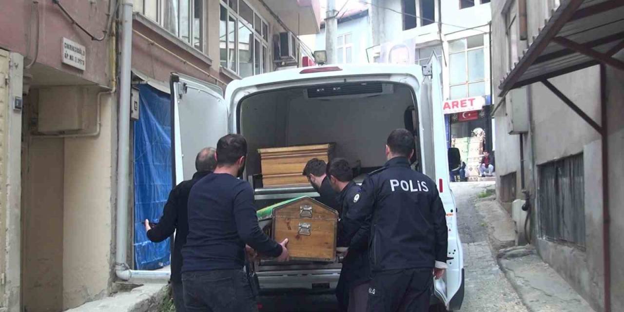 5 Aylık Bebek Evinde Ölü Bulundu: Anne Gözaltına Alındı