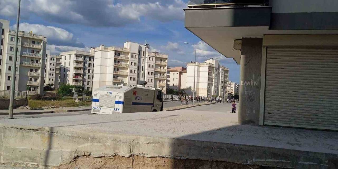 Nusaybin’de Yeşil Sol Parti Mitingi Sonrası Polise Taşlı Saldırı