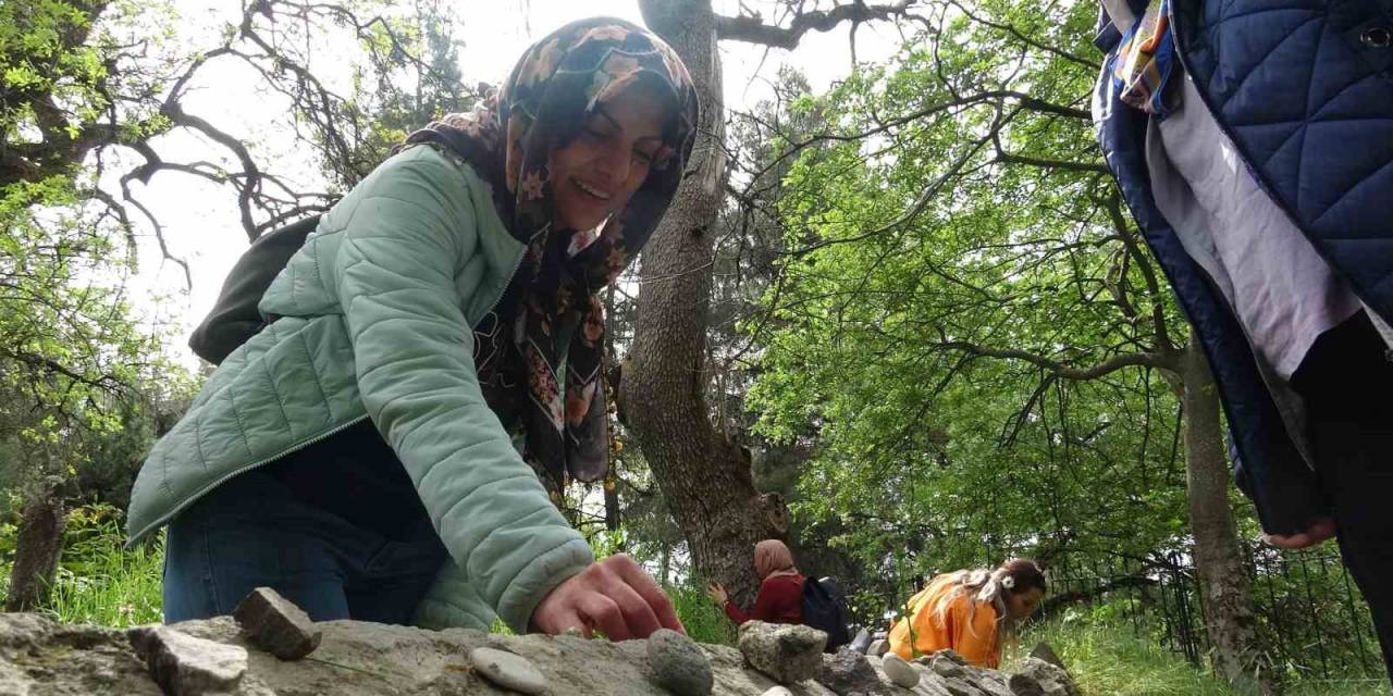 Rivayetiyle Turistlerin Uğrak Noktası Oluyor