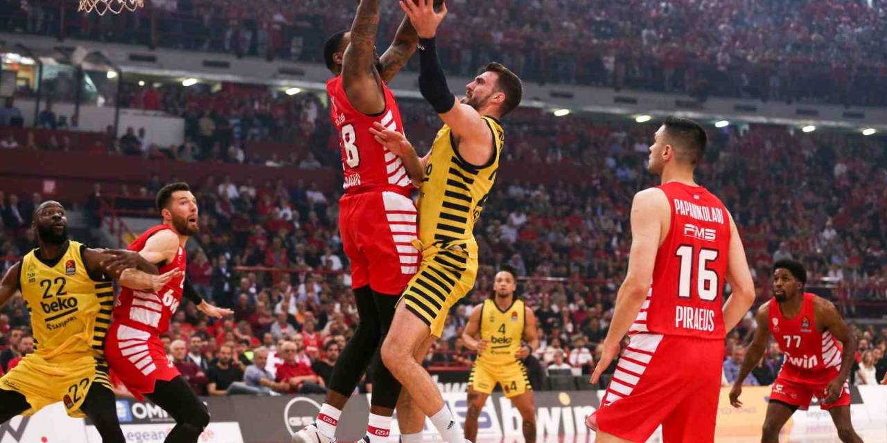 Thy Euroleague: Olimpiakos: 84 - Fenerbahçe Beko: 72