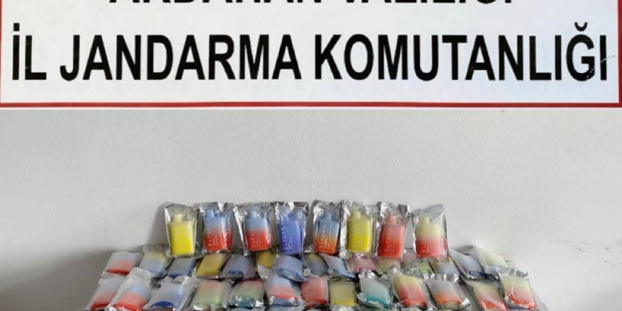 475 Adet Kaçak Elektronik Sigara Ele Geçirildi