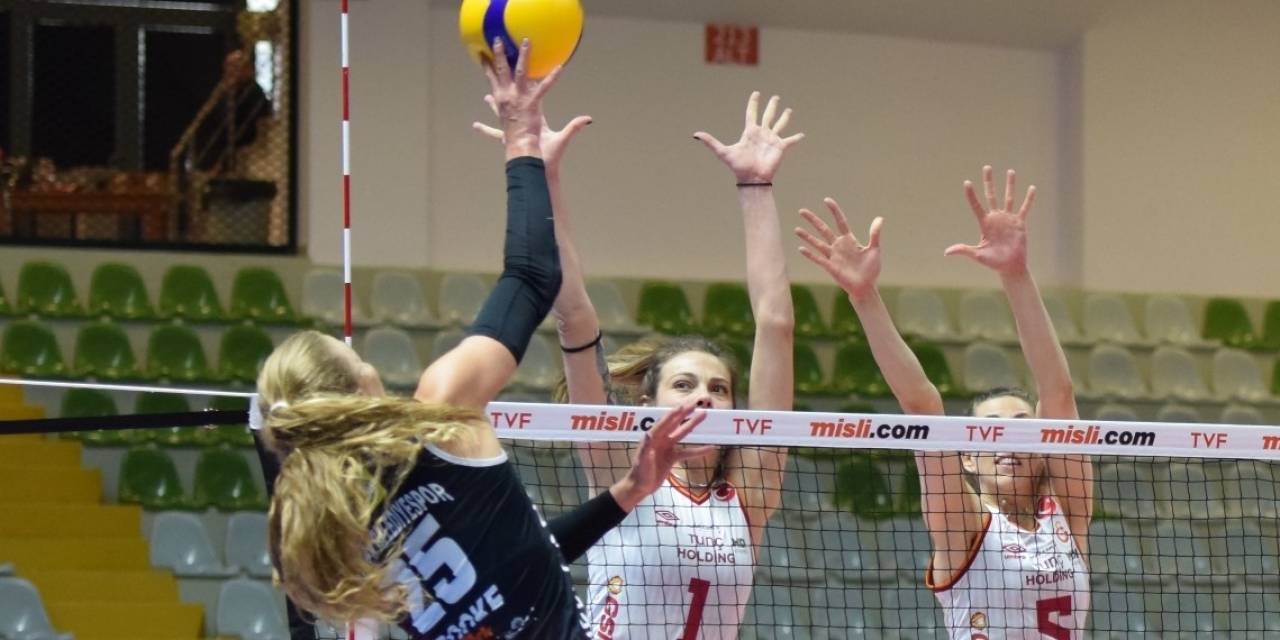 Nilüfer’in Sultanları Avrupa’ya Bir Adım Daha Yaklaştı