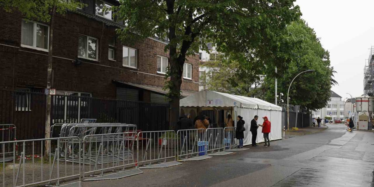 Almanya’da Oy Verme İşlemi Tamamlandı, Oylar Türkiye’ye Gönderiliyor