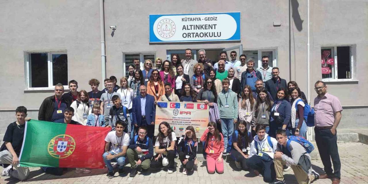 Avrupalı Öğrenciler Altınkent Köyüne Geldi