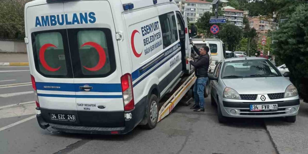 Hasta Almaya Giden Esenyurt Belediyesi Ambulansı Borcu Nedeniyle Haczedildi