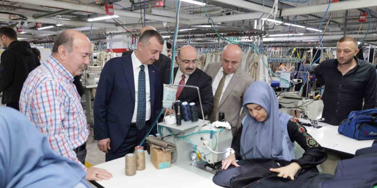 Başkan Büyükakın: "başka Bir Ligin Oyuncusu Haline Gelen Sanayicimiz Var"