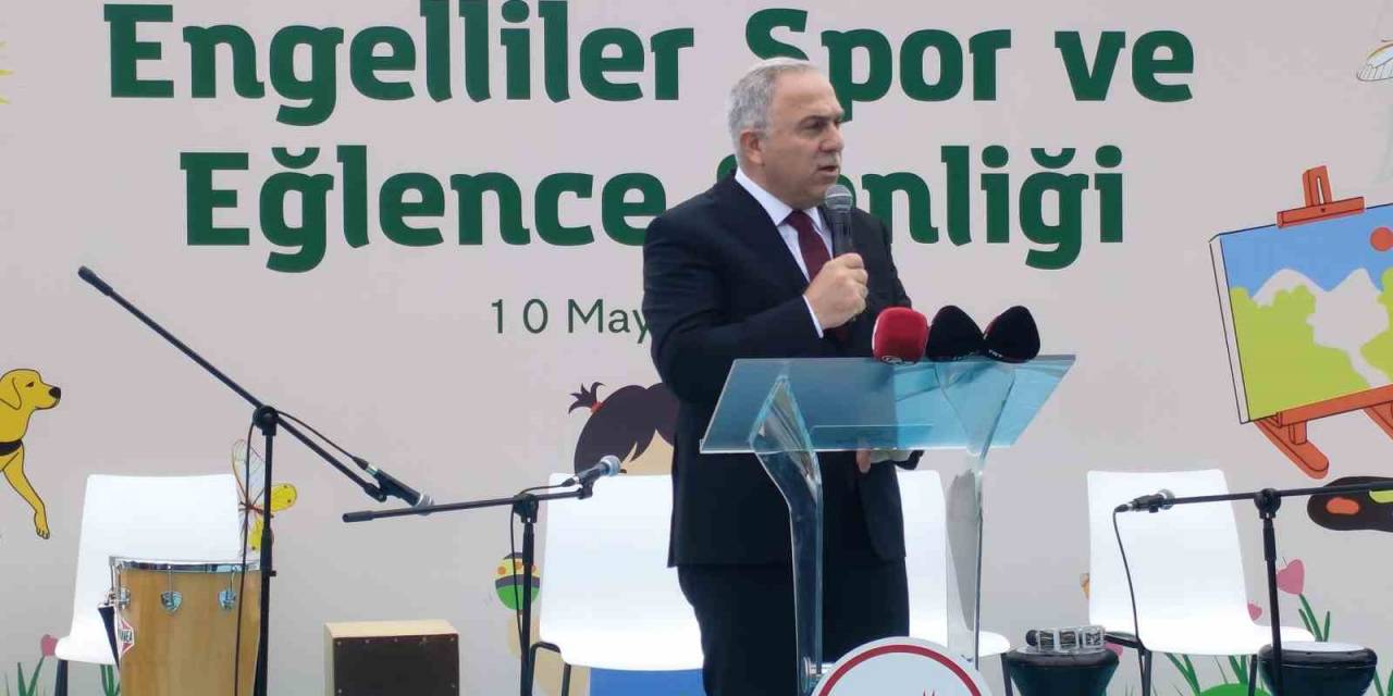 4. Geleneksel Engelliler Spor Ve Eğlence Şenliği Fatih’te Düzenlendi