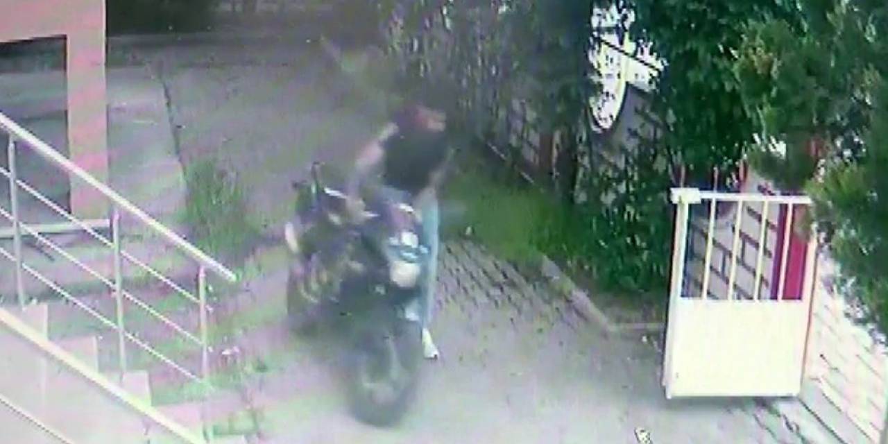 Motosikleti Çaldı, Rahatlığı Pes Dedirtti