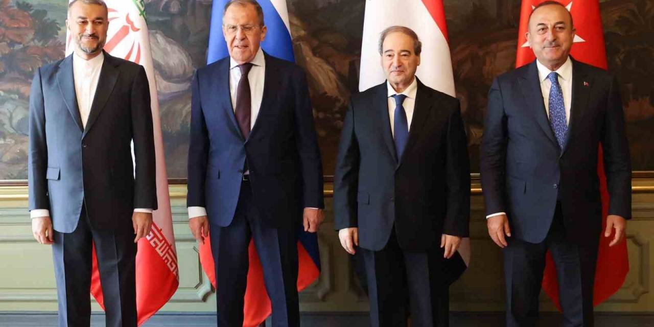 İran’dan, Sınır Bölgelerine Suriye Ordusunun Yerleştirilmesi Talebi