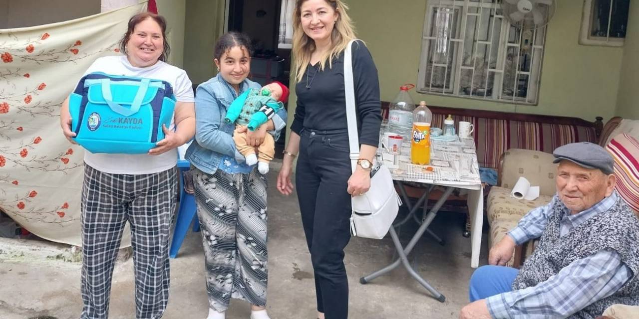 Salihli Belediyesi ‘hoş Geldin Bebek’ Ziyaretlerini Sürdürüyor
