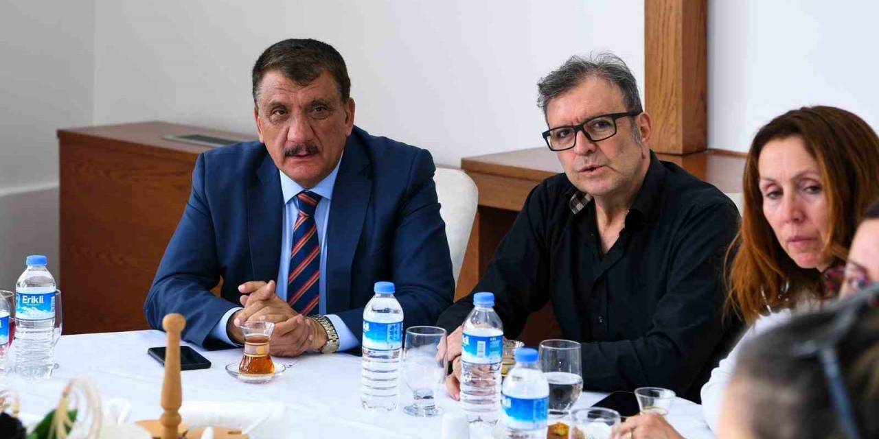 Doğal Hayatı Koruma Vakfı Üyelerinden Başkan Gürkan’a Ziyaret