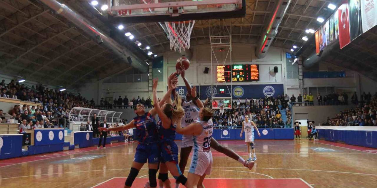 Tkbl Play-off Finali: İzmit Belediyespor: 71 - Antalya Güneşi: 72