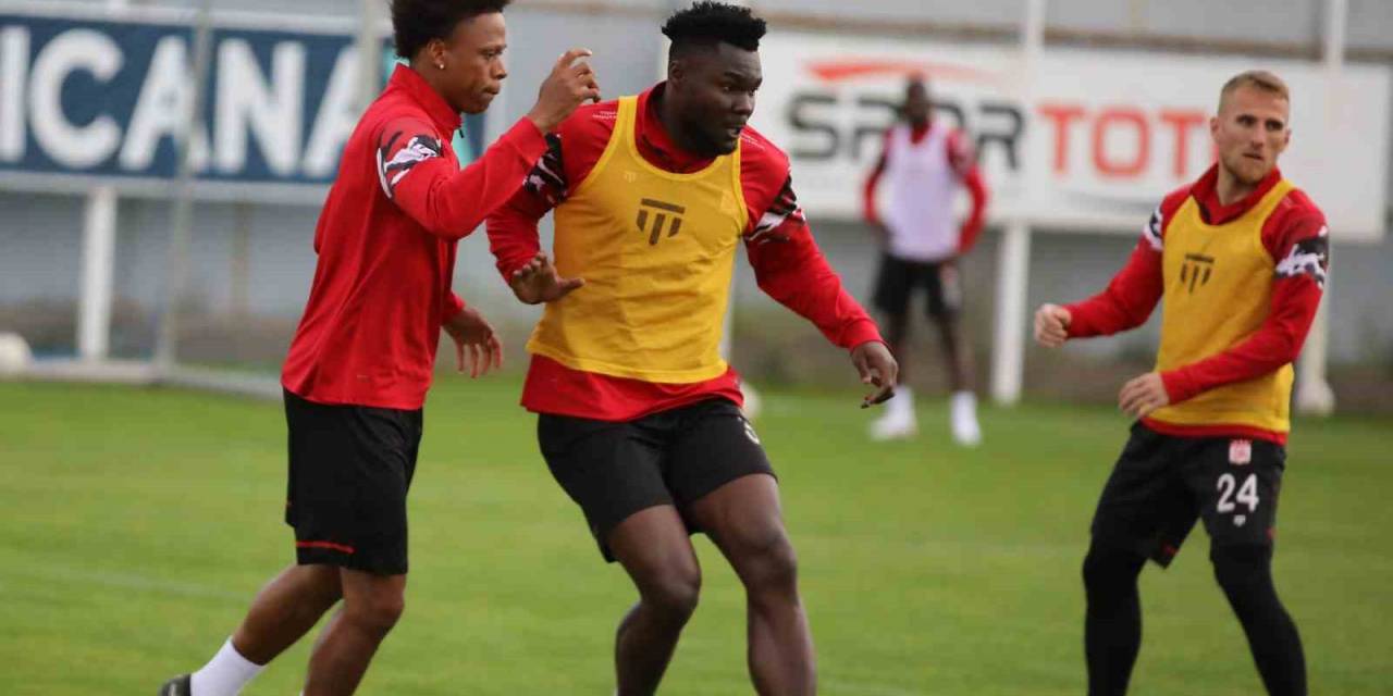 Sivasspor’da Kasımpaşa Maçı Hazırlıkları Başladı