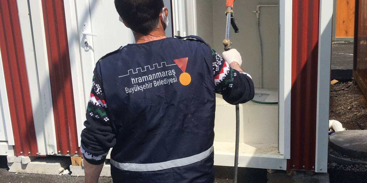 Kahramanmaraş’ta Ortak Kullanım Alanlarında Temizlik Çalışmaları