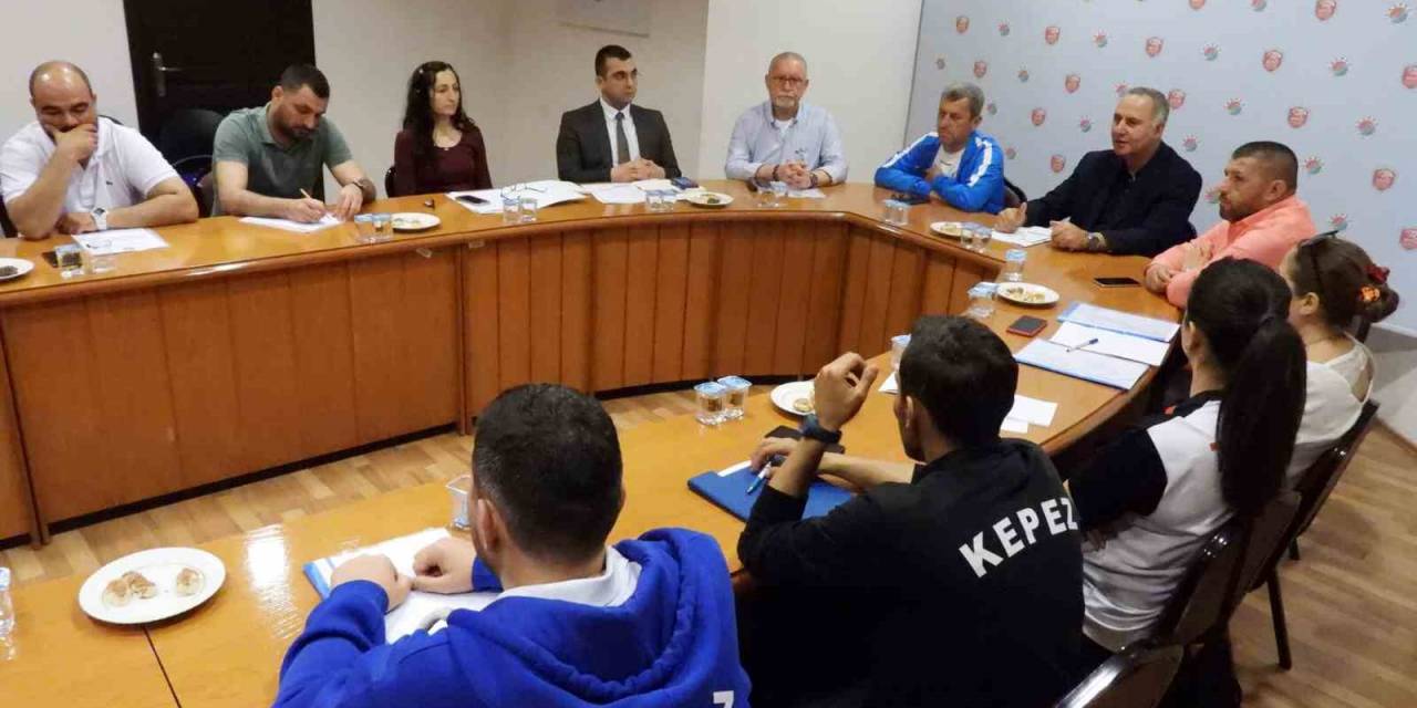 Pil Spor Nostaljisi Kepez’de Yaşatılıyor