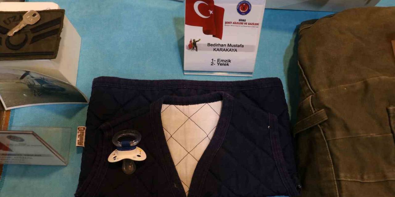 Şehitler Müzesi’ndeki Detay Görenleri Derinden Üzdü