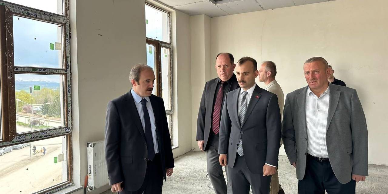 Vali Epcim Aydıntepe’nin Yeni Kaymakamlık Binasında İncelemelerde Bulundu