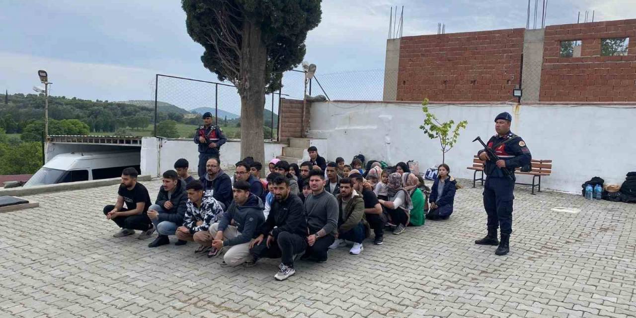 Didim’de 46 Düzensiz Göçmen Yakalandı
