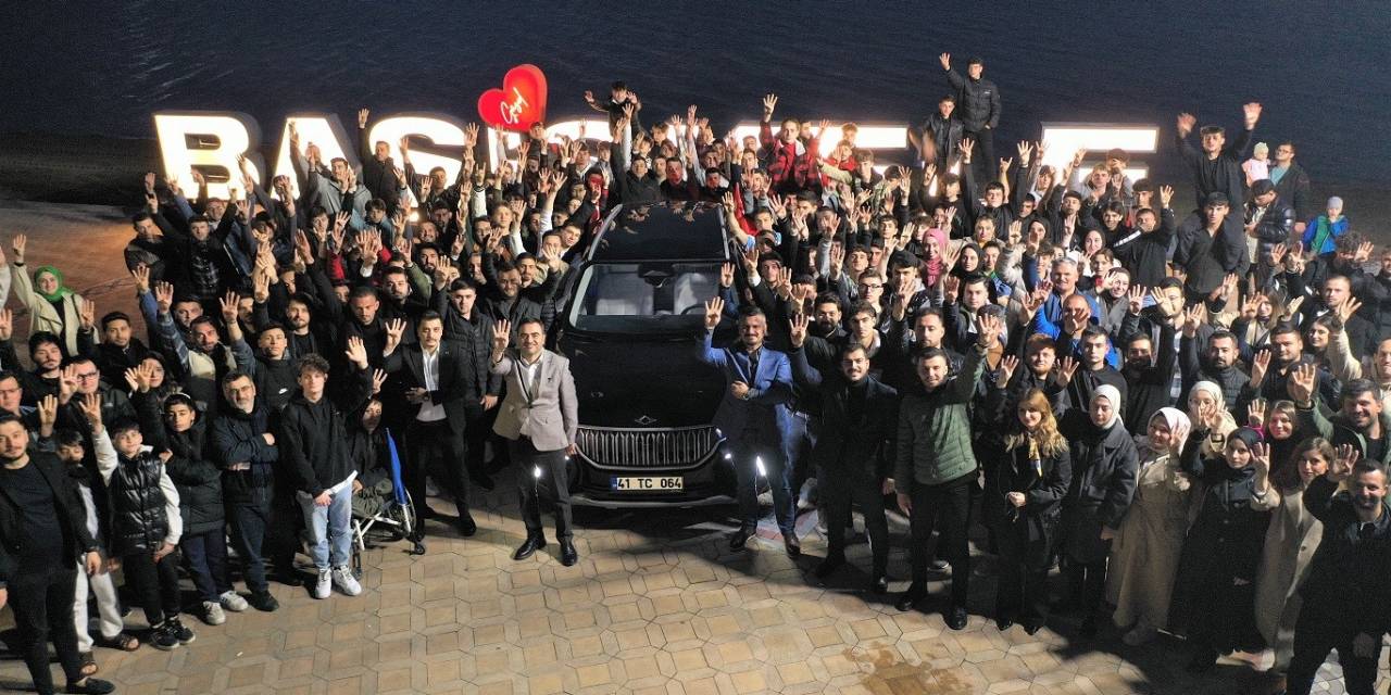 Başkan Özlü’den Gençlere Togg Sürprizi