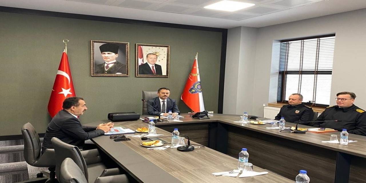 Çanakkale’de Seçim Günü Tedbirleri Gözden Geçirildi