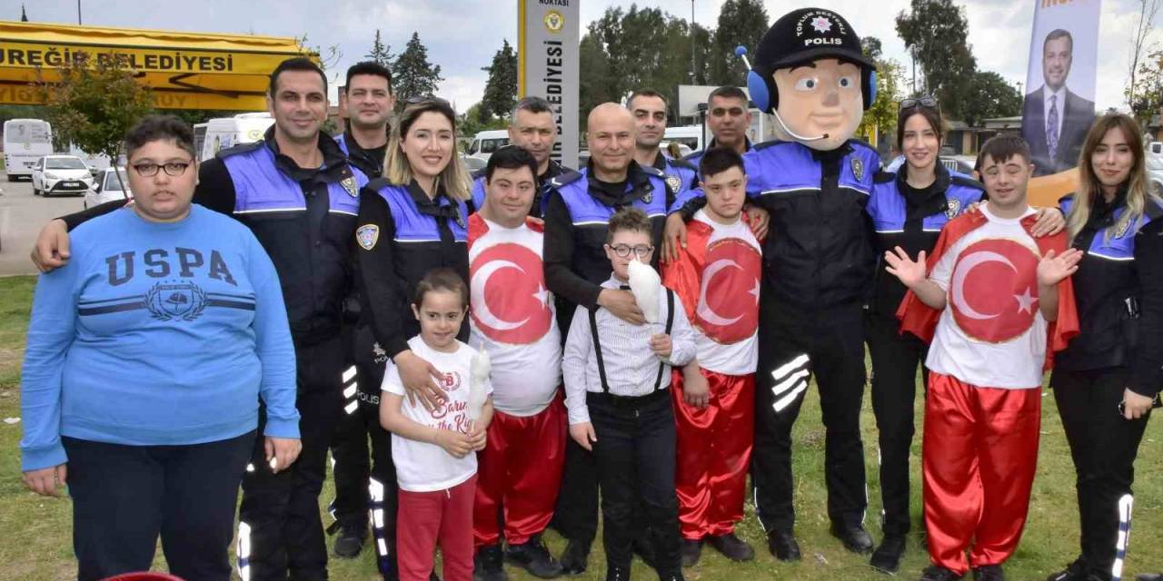 Polis, Engelli Çocukları Unutmadı