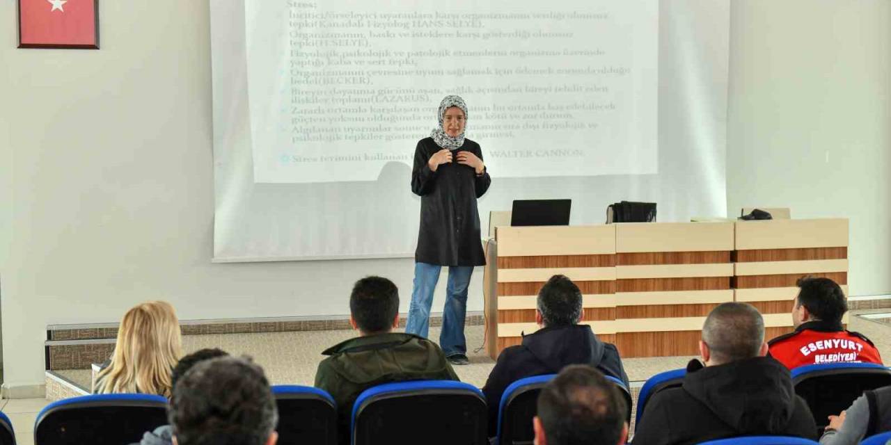 Esenyurt’un Yeni Arama Kurtarma Ekipleri Eğitimlere Başladı