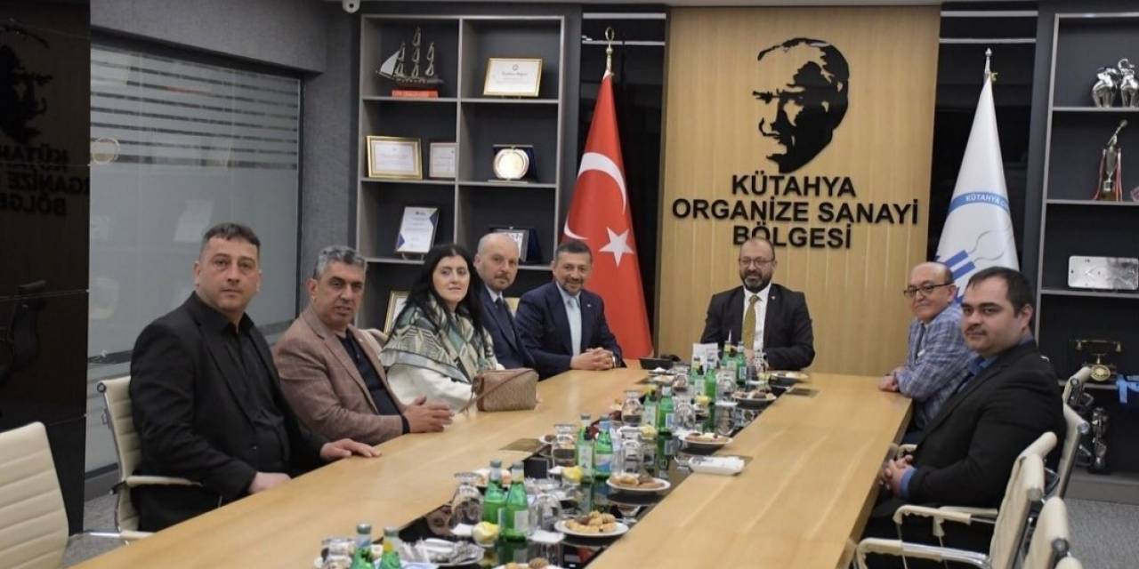 Milletvekili Erbaş, Kütahya 30 Ağustos Osb Yönetimiyle Bir Araya Geldi