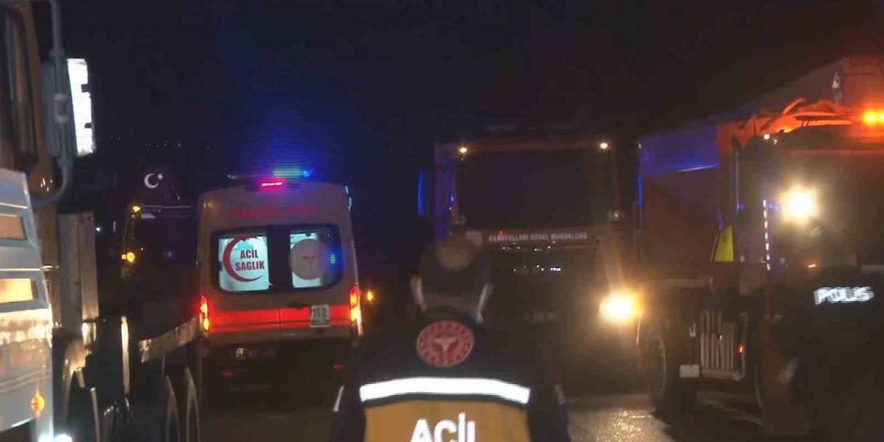Adana’da 7 Kişinin Öldüğü Kazada Bir Kişi Ambulans Kaçırdı, O Anlar Anbean Kameraya Yansıdı