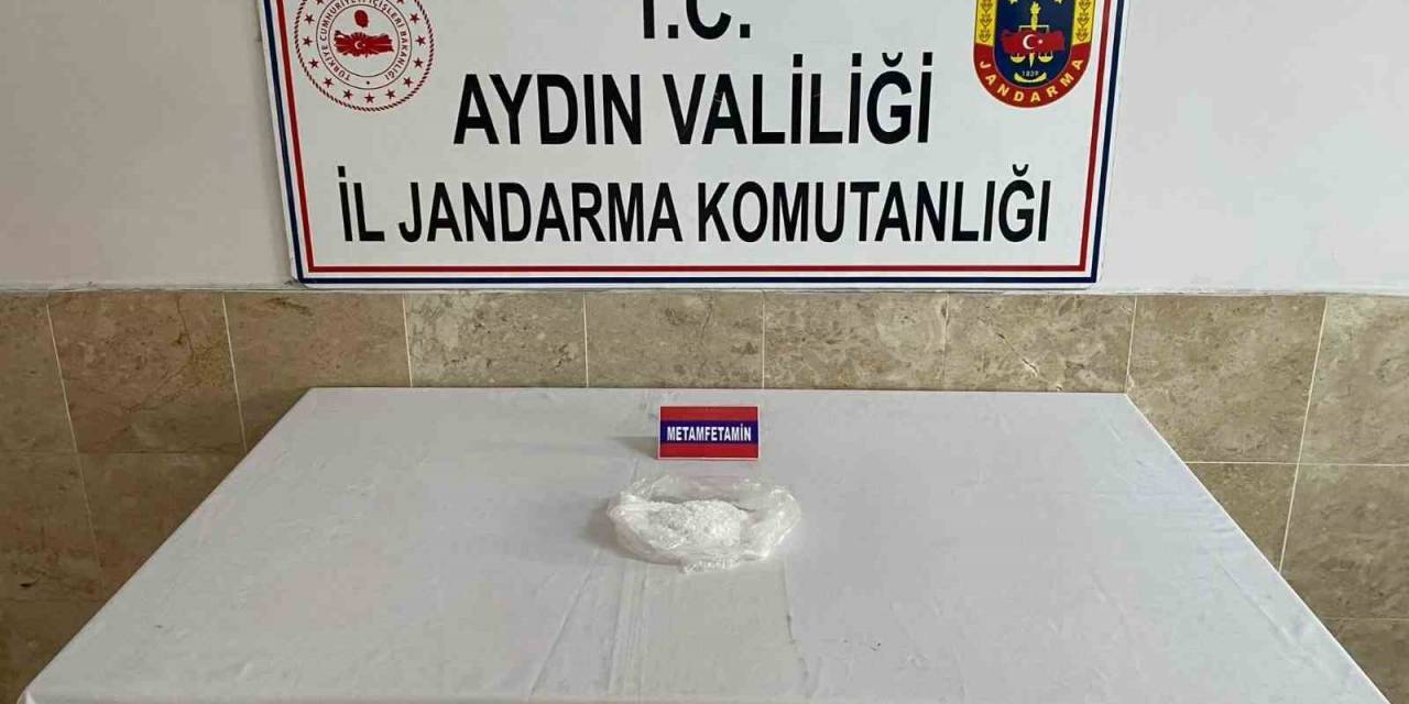 Aydın’da Motosikletli Torbacı, Jandarmadan Kaçamadı