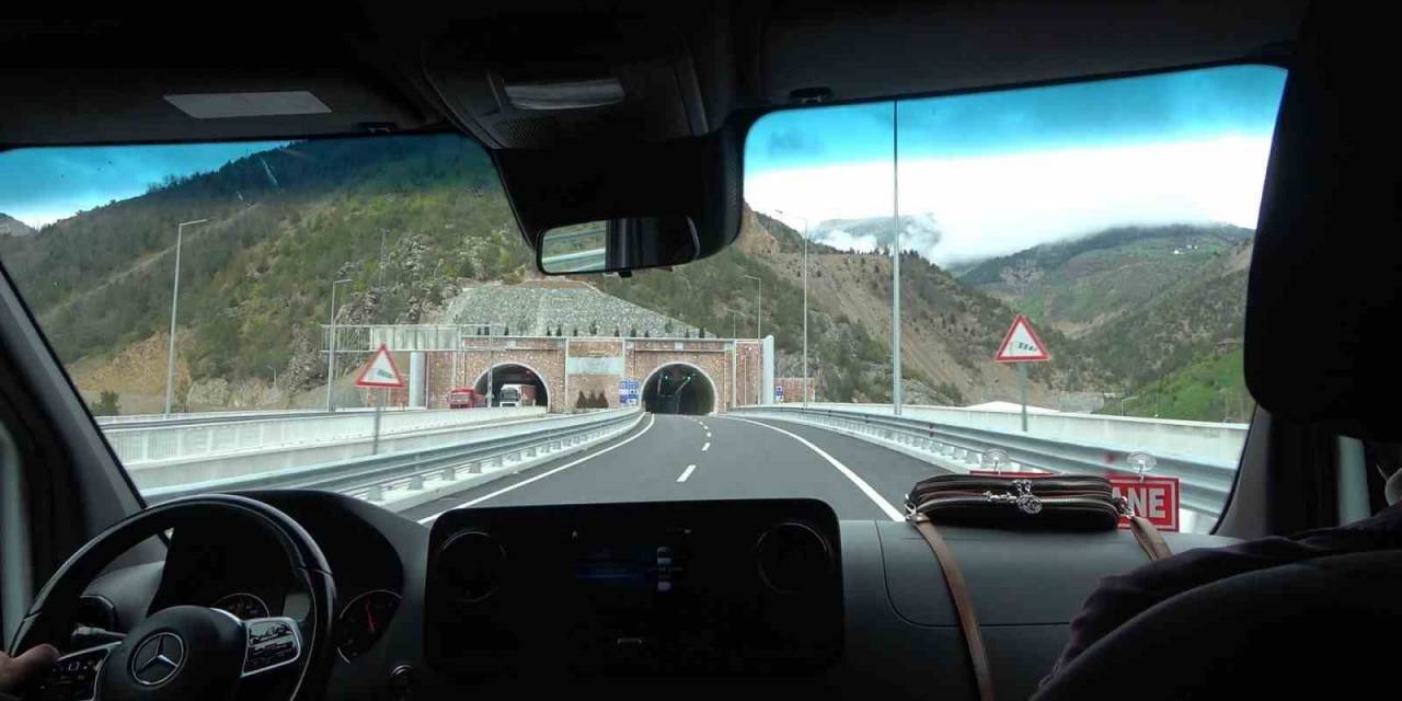 Zigana Dağı’nın Çilesi Yeni Tünelle Bitti, Dolmuş Seferleri Arttı