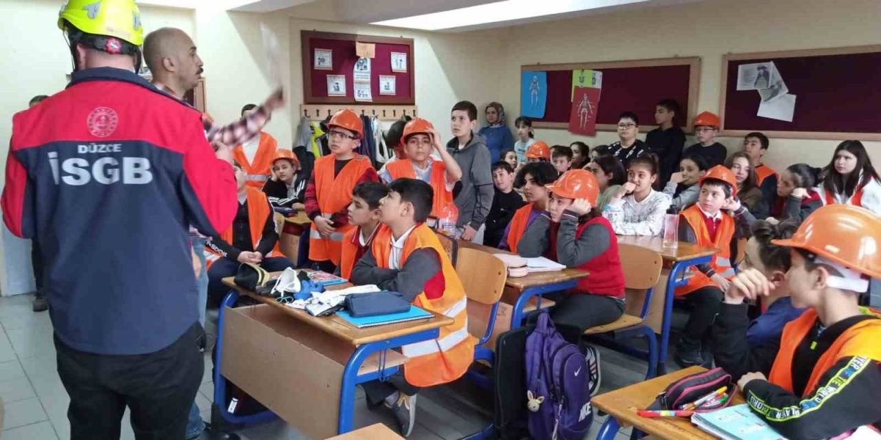 2 Bin Öğrenciye İş Güvenliği Eğitimi