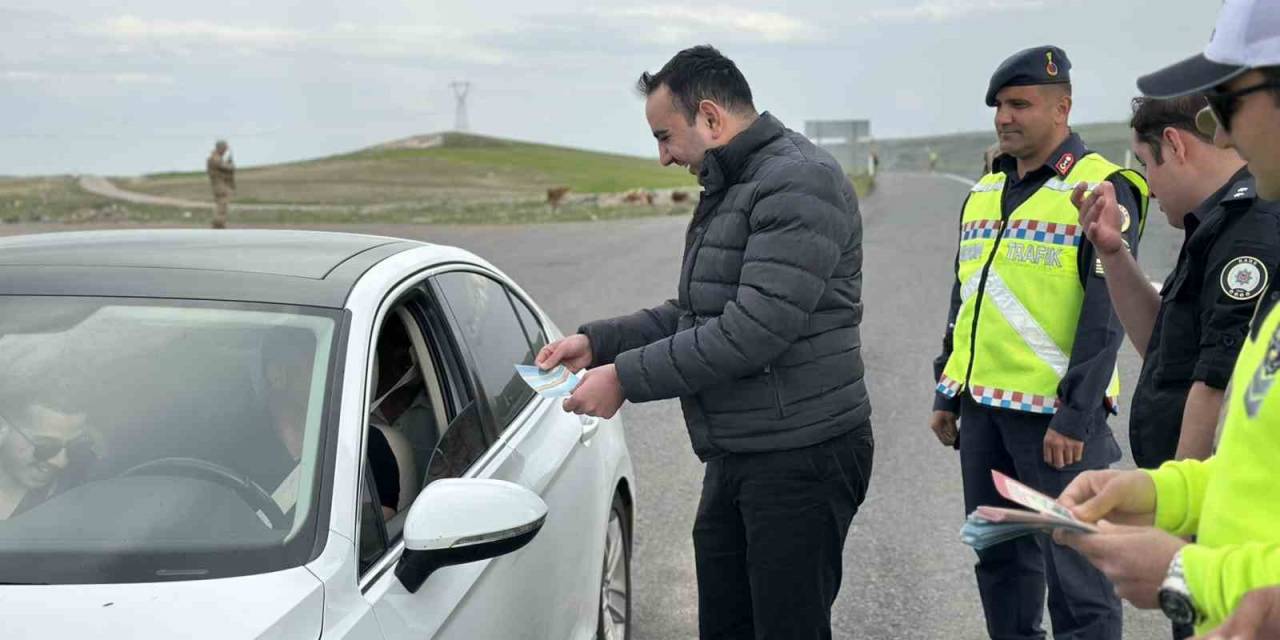 Kaymakam Karakaş, Ekiplerle Birlikte Uygulama Yaptı