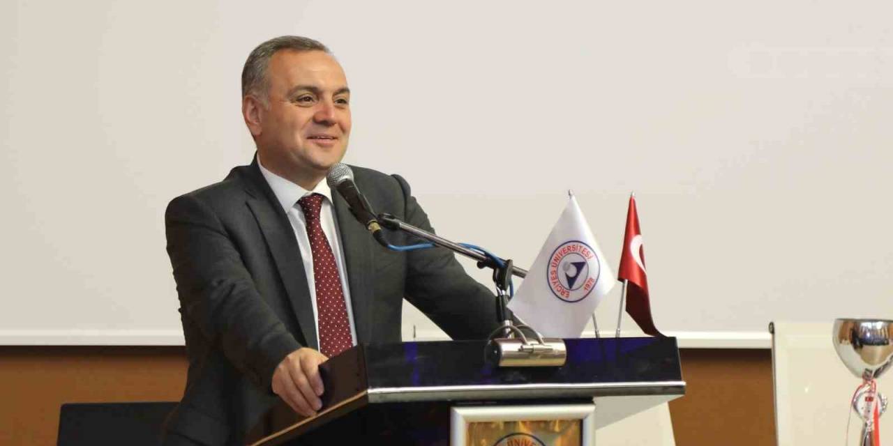 Erü’de Başarılı Sporcular Ödüllendirildi