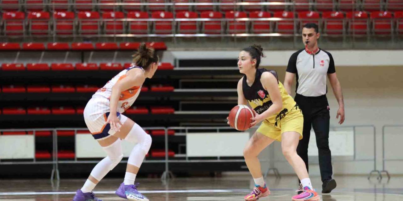 Kepez’in Potadaki Sultanları Zirve Yarışında