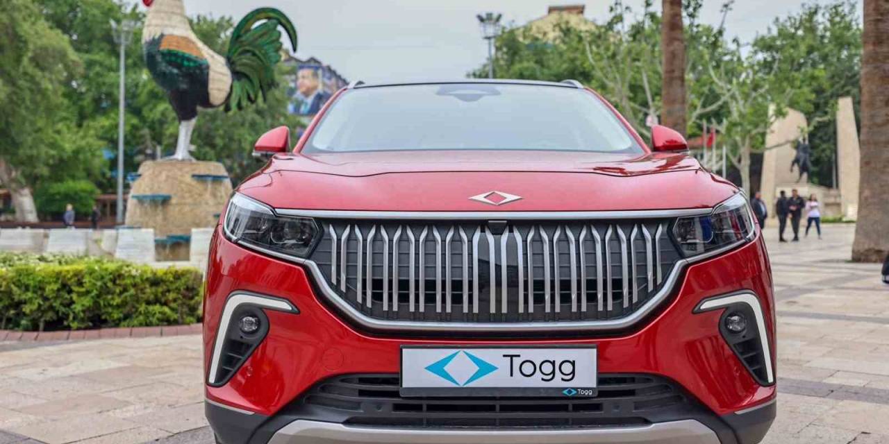 Denizli Büyükşehir, Türkiye’nin İlk Yerli Otomobili Togg’a Kavuştu